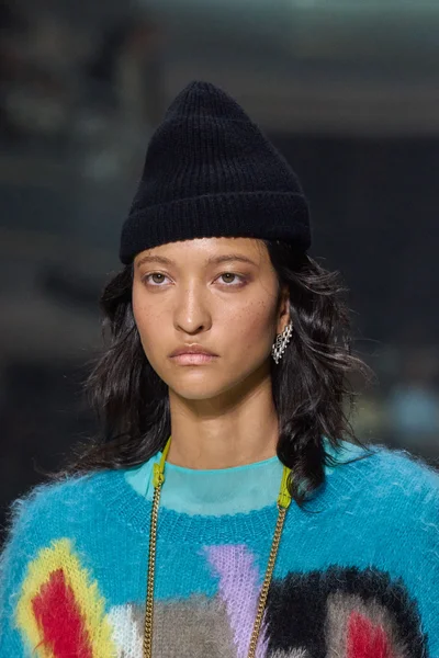 Look 81